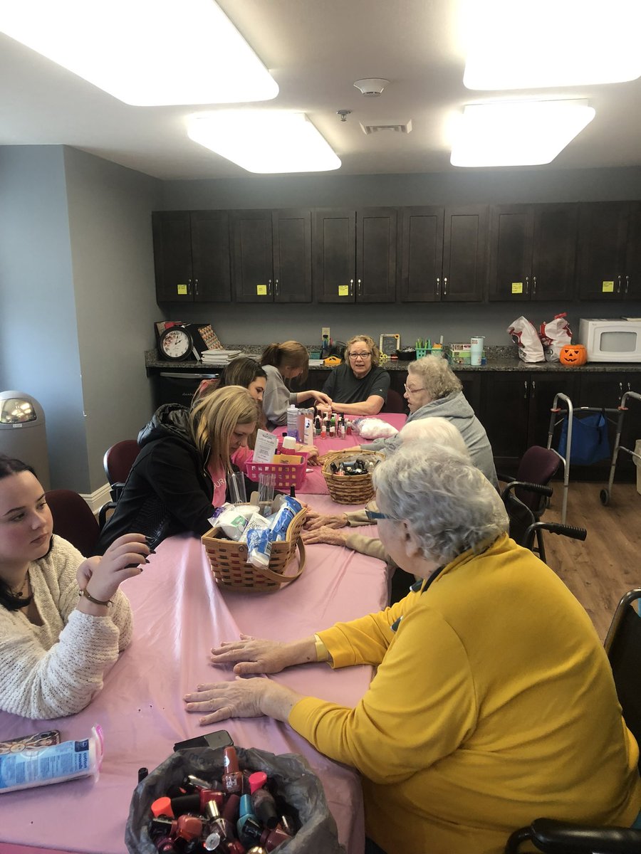 Enjoying our new partners on another Sunday Spa day! Thanks to Sprenger Healthcare and our gals! Also appreciate Mr. E. giving up all these Browns Sundays to model service above all else!! 🥰  Our President Aubrey is following your lead. Selfless! <a href="/OF_mrE/">Mr. E.</a> <a href="/MrsMadak/">Mrs. Madak</a>