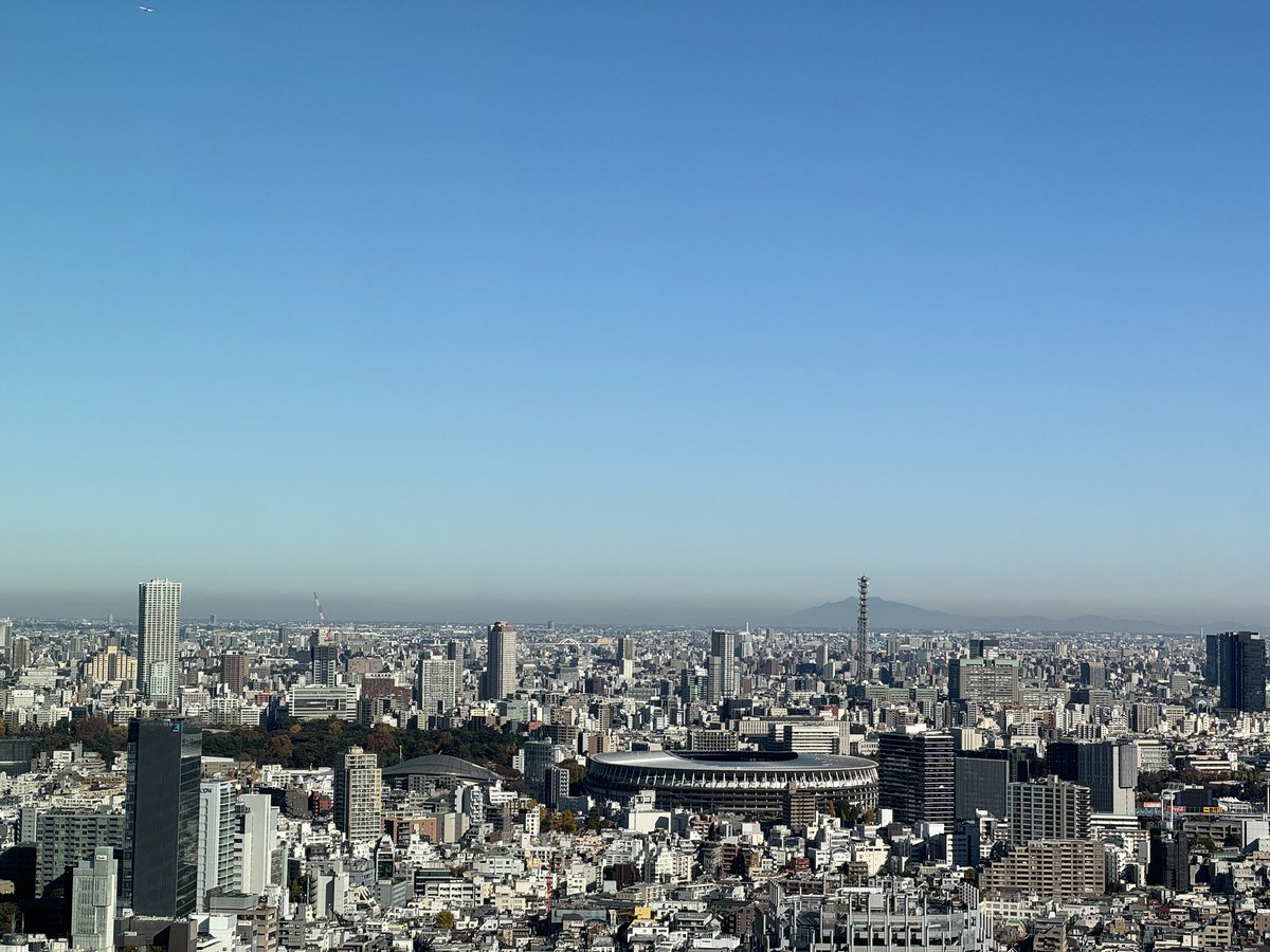 ori_plan's tweet photo. おはようございます！
今日の渋谷は快晴！遠くの山も見えていて空気も澄んでます！

#企業公式が朝の挨拶を言い合う 
#企業公式さんと繋がりたい 
#企業公式冬のフォロー祭り https://t.co/Ou4z2UsxcK