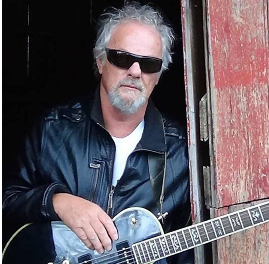 Metalworks Studios mourns the passing of the great Canadian songwriter and guitarist Myles Goodwyn who will always be in our hearts His melodies, lyrics and riffs will never be forgotten.