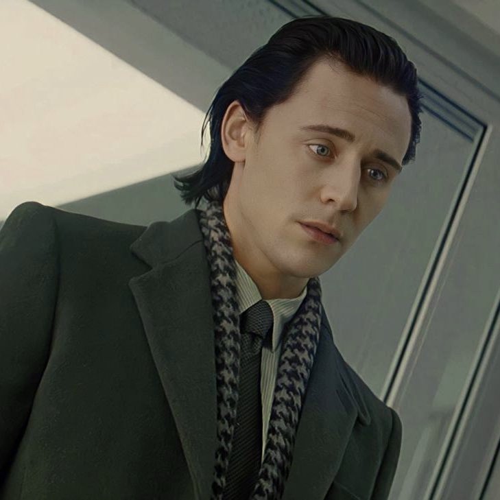 daily loki ४ (@stansloki) on Twitter photo 