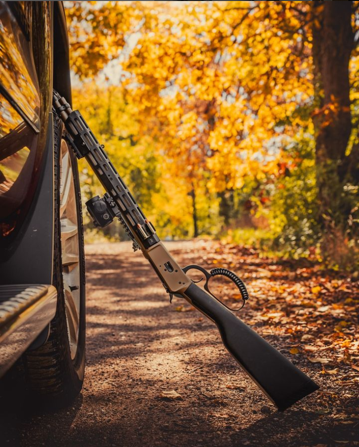 OpticsPlanet's tweet photo. Are you a fan of this new school lever action?
πΈ by mypointofpew on IG
#opticsplanet #firearms #pewpew#treetunnels #leveraction #midwestindustries #rossi92 #rossi #changingleaves https://t.co/HwngrL52fG