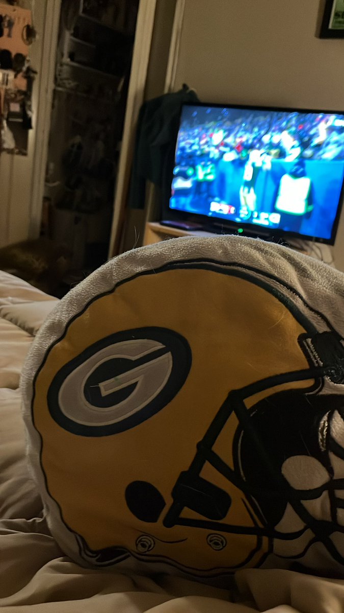 Winkyzeman's tweet photo. @packers @UScellular From Chicago!  Go pack go! https://t.co/lMbRvNPeHL