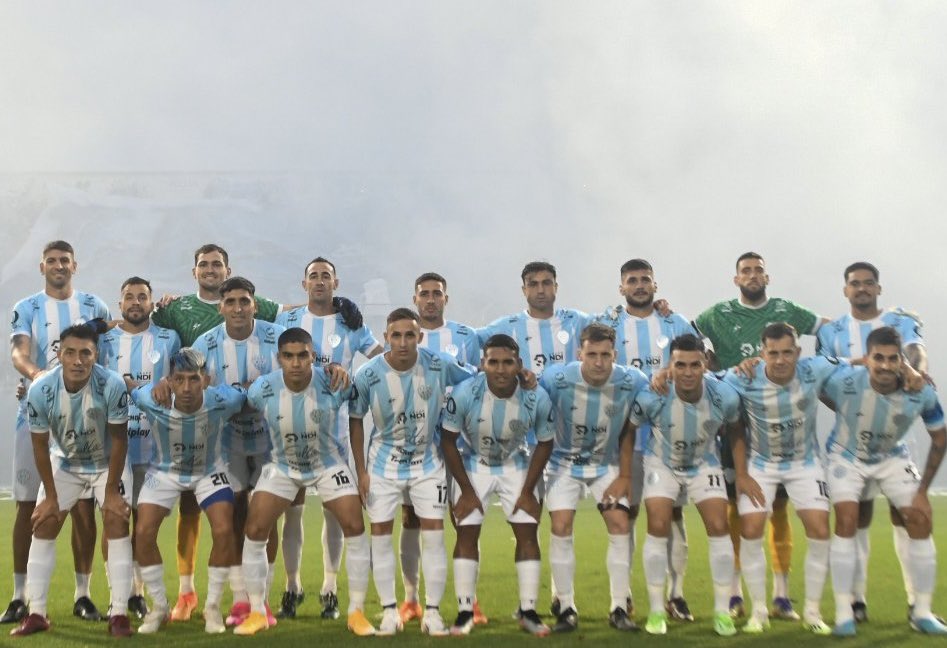 GustavoSaenzOK's tweet photo. ¡Felicitaciones al @gytoficial por haber ascendido a Primera Nacional! 🩵🤍🩵

Después de muchos años esperando este ascenso, hoy demostraron que trabajando en equipo se pueden lograr grandes cosas 💪🏻 ¡Salta y los salteños estamos muy orgullosos de ustedes! 👏🏻

¡Dale campeón! 👏🏻 https://t.co/zZlwRRWl6H