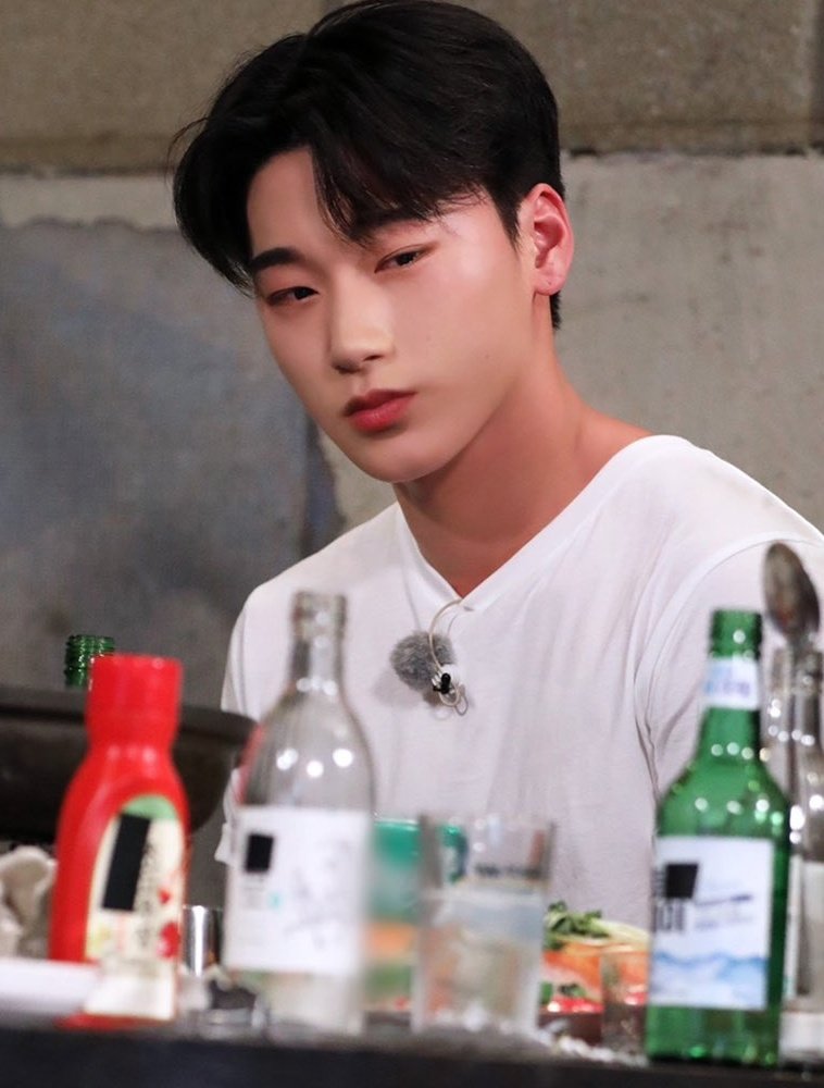 wxxssy's tweet photo. cw // fluffy bf wsn, drunk sn, drabble

"you're already red in the face."

sαn wanted to laugh at the words; it's not like it takes a lot for that particular color to rise on him. two reasons were the most frequent: alcohol and his boyfriend. 

when he had the two together it https://t.co/LoVkHpC8Ky