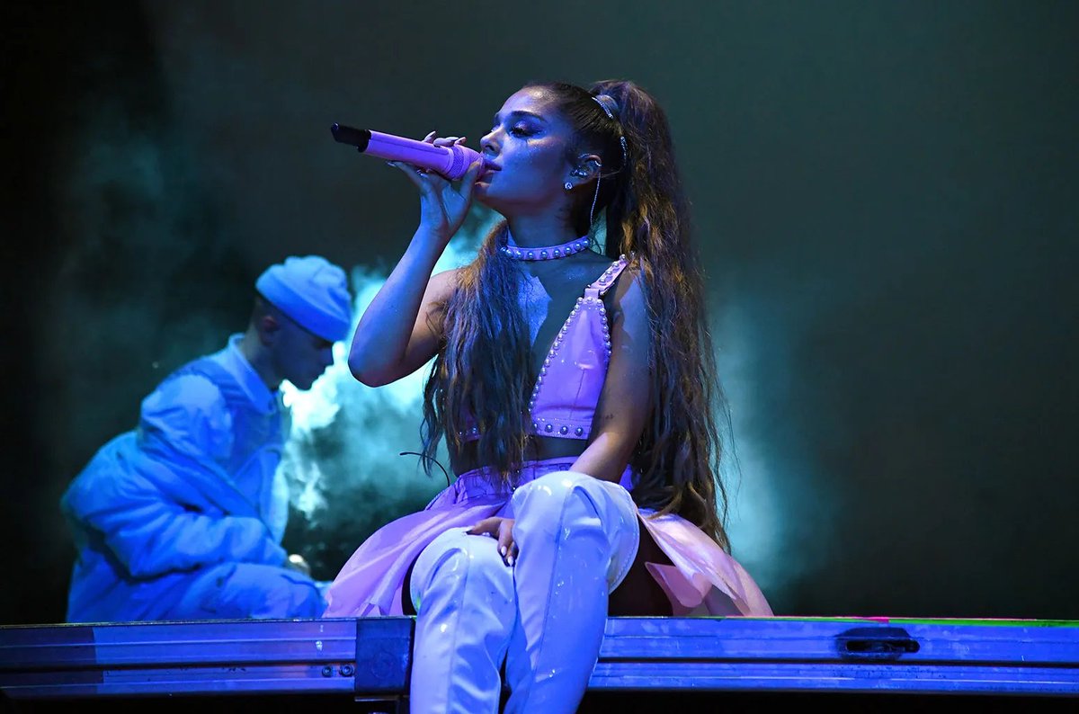 Ariana World HQ ꕤ tweet media