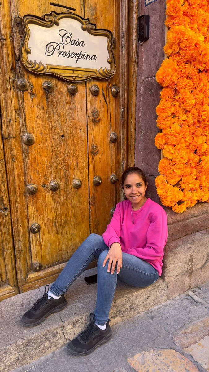 MAIKA te arrebataron la vida, los sueños, las ilusiones… que impotencia se siente tanta maldad en este mundo, tu asesinato NO PUEDE QUEDAR IMPUNE, exigimos justicia…nos falta una, el fandom lucerino está de luto,vuela alto allá donde no existe el dolor 
#JusticiaParaMaika