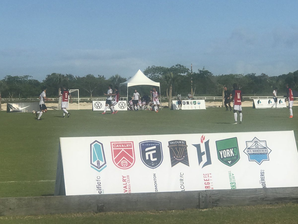 juanfutbol5's tweet photo. @DavidColladoM Tengo una Inmensa Alegría que se entendió el mensaje a nivel global. Desde el 2015 trayendo equipos a CAP CANA, PUNTA CANA y BAVARO promoviendo una industria al país mediante el ⚽️ Soy un convencido que RD lo tiene todo,incluido el fútbol @Concacaf @tocityfc @VMSOCCER @CPLsoccer https://t.co/UCzUJlOEwa