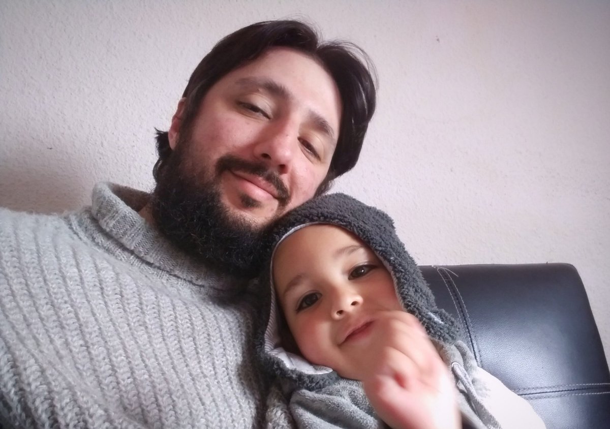 tauramanso's tweet image. Que un niño no pueda continuar viviendo abrazado por el aprecio y cuidado mutuo de sus padres, es una tragedia familiar que suele darse a consecuencia de una manifestación demoníaca.

Quienes somos padres, debemos cuidarnos especialmente de que la codicia, la lujuria y la vanidad…