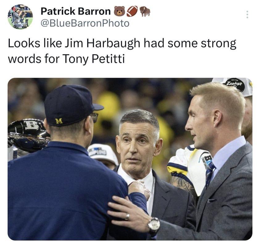 ChewieInNE's tweet photo. @barstoolsports @stoolpresidente @BarstoolUofM  Please turn this picture into a T-shirt. https://t.co/ZOmTZqaHwQ
