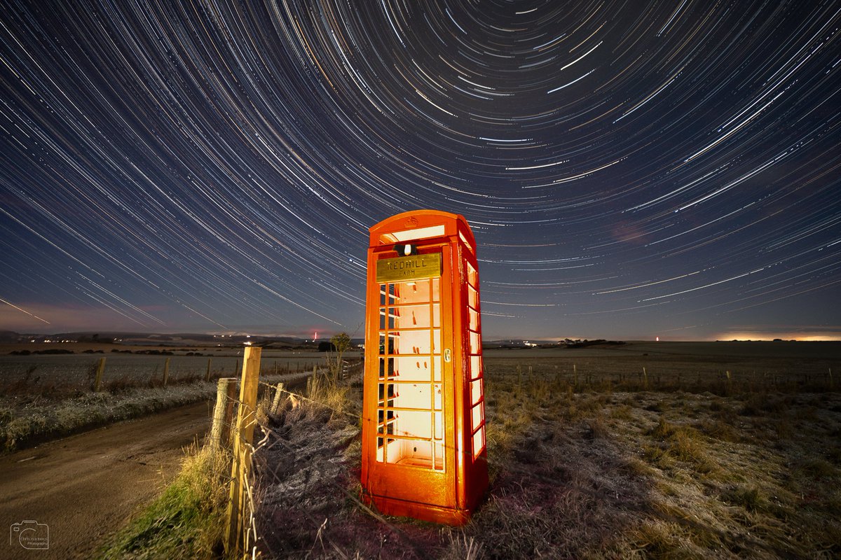 "Beam me up Scotty - it's freezing out here!"
Telephone box at the top of the road to Redhill Farm, off the A96, near Inverness (just west of the Balloch junction).