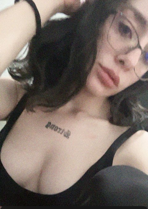 🥵😳 https://t.co/avLm6KMZ0F