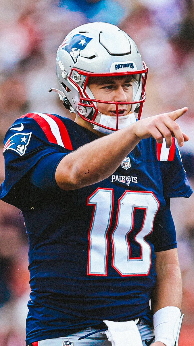 PatriotsLopez's tweet photo. My QB1 would have won today‼️ PERIOD. This isn't even an argument. ZAPPE is Trash and always been Trash. His fake fans who loved to hate on my Mac are now gonna get the Bull out from me. I'm sick and tired of you Zappe stans. You got no excuse now and I will put you down left and right as you come at me. MAC IS OUR LEADER AND OUR QB1‼️ He would have beat Justin Herbert and the Chargers and gotten more than 6 points. Zappe didn't give us shit. Zappe isn't a NFL QB. Time for Mac to play on THURSDAY #ForeverNE