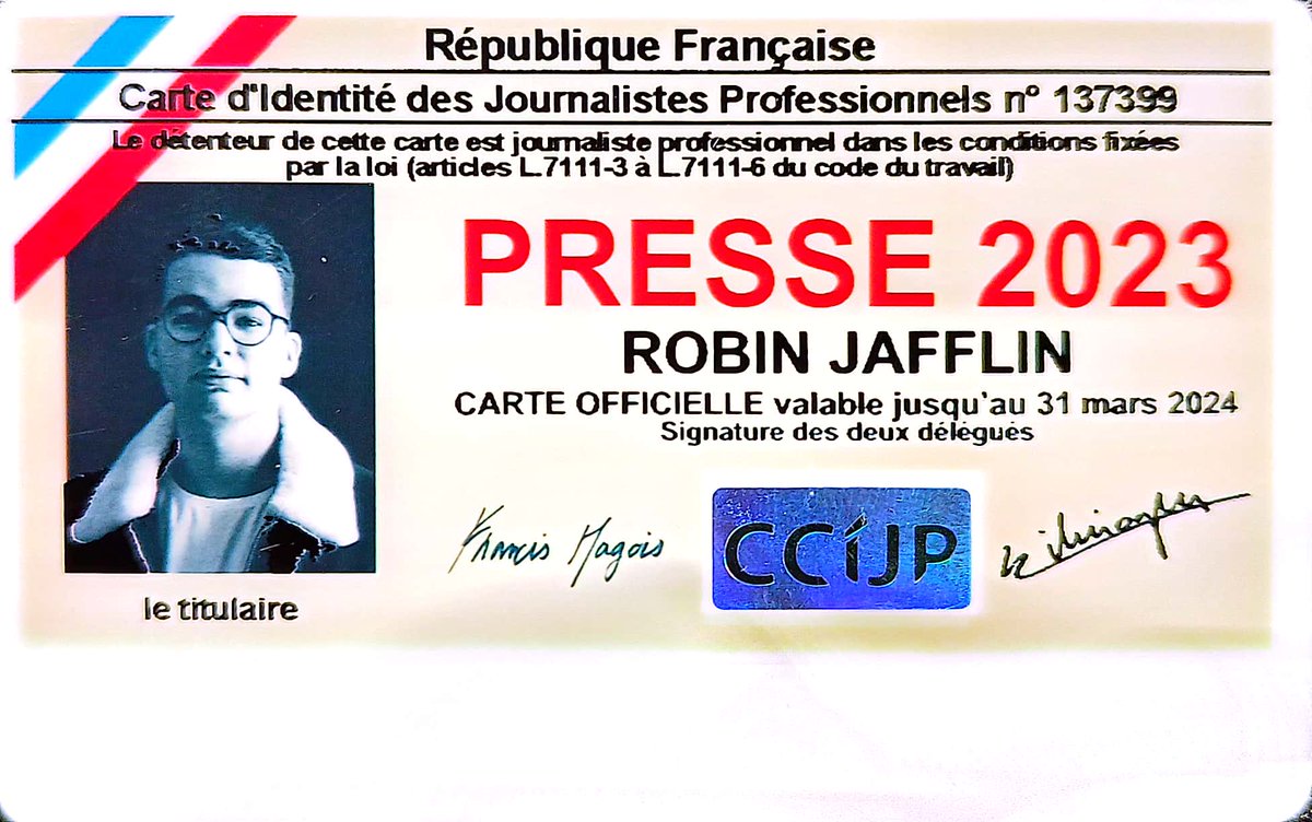 | AU REVOIR | Journalisme je t'ai tant aimé, parfois je t'ai aussi profondément haï. Pendant 7 ans, je t'ai tout donné : ma vie personnelle, ma santé morale, physique parfois ... 1/...