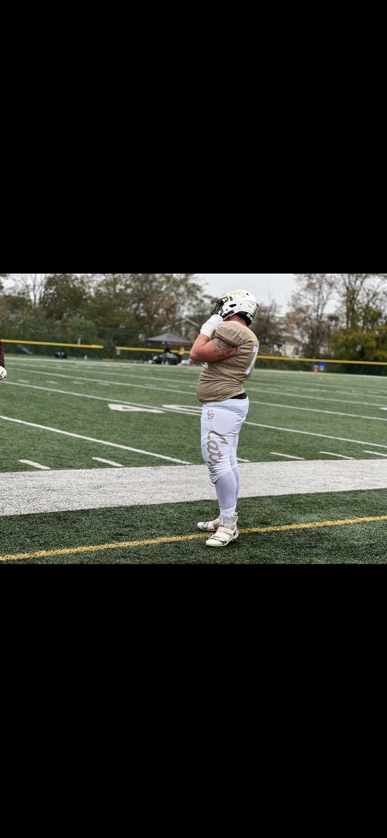 aaronMysatyuko1's tweet photo. Coaches I’ve just wanted to say thank you for all of those who have given me the opportunity and have offered me to play but I unfortunately have to stop do to my head injuries but I want to give a big shoutout to @BKFGridiron @ctwildcatsfb  for these last 5 years. Thank you all. https://t.co/FgO4sHwwGr