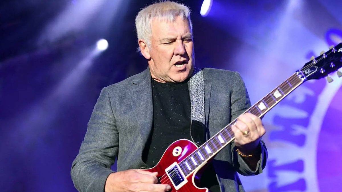 metalcastlenet's tweet photo. The Top 6 Guitarists Alex Lifeson Picked As His Favorites

read -> https://t.co/8cR8HbRB2a https://t.co/zyEtJhtYPy