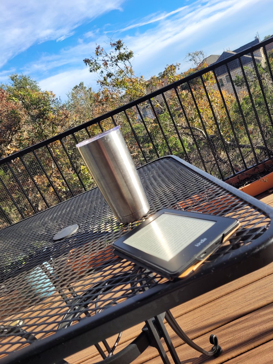 A warm breeze, beautiful Fall colors, chai and a Kindle. The calm before the week begins again!! <a href="/MrsCollins1787/">Monica Collins</a> <a href="/PearsonRanchMS/">Pearson Ranch MS</a> <a href="/myam2/">Dr. Mya Mercer</a>