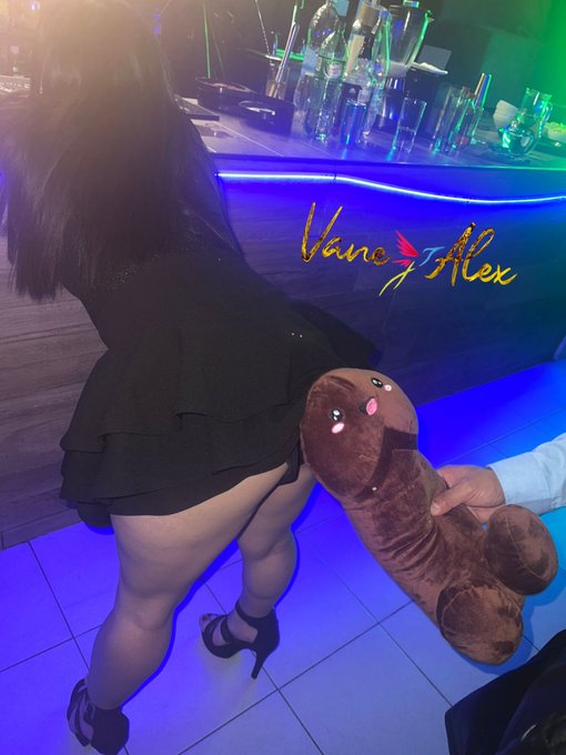 Les presento a mi nuevo mejor amigo 🤭.. Jorge Nitales!! 🤗 Muchas gracias por el obsequio amigos @alesony1122<a href="/tag/martesdetentaci%C3%B3n"class="tags"><span>#martesdetentaci&oacute;n</span></a>