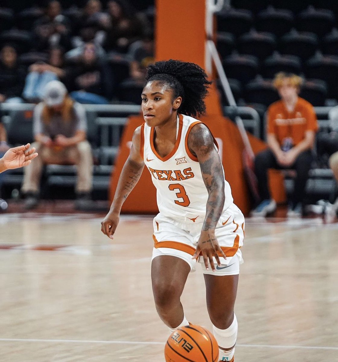 Rori Harmon today: 

27 PTS | 5 REB | 13 AST | 9-17 FG 

#10 Texas defeats #11 UConn 80-68! 

#NCAAW | <a href="/roriiiharmonnn/">rori harmon</a> | <a href="/TexasWBB/">Texas Women's Basketball</a>