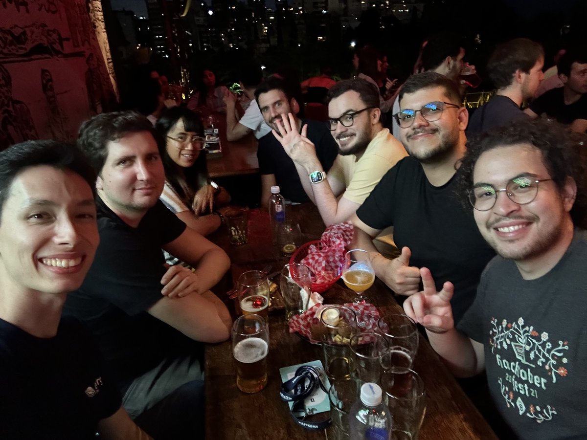 rogerluan_'s tweet image. I feel so grateful for this week here @baswiftable!
The organization of the event was phenomenal, I made new friends, met online friends IRL for the 1st time, learned a lot, saw we’re not alone w/ struggles, tried new things! All in less than a week!
These events change lives
