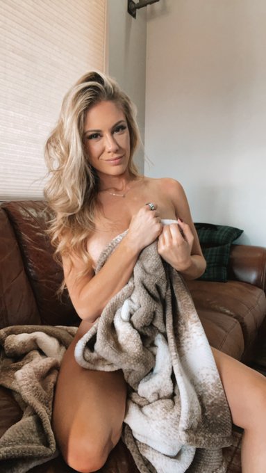 Lazy Sundays are the best Sundays 😔  https://t.co/jCaYOdNTmt https://t.co/41uNChszNN<a href="/tag/onlyfans"class="tags"><span>#onlyfans</span></a><a href="/tag/onlyfansgirls"class="tags"><span>#onlyfansgirls</span></a>