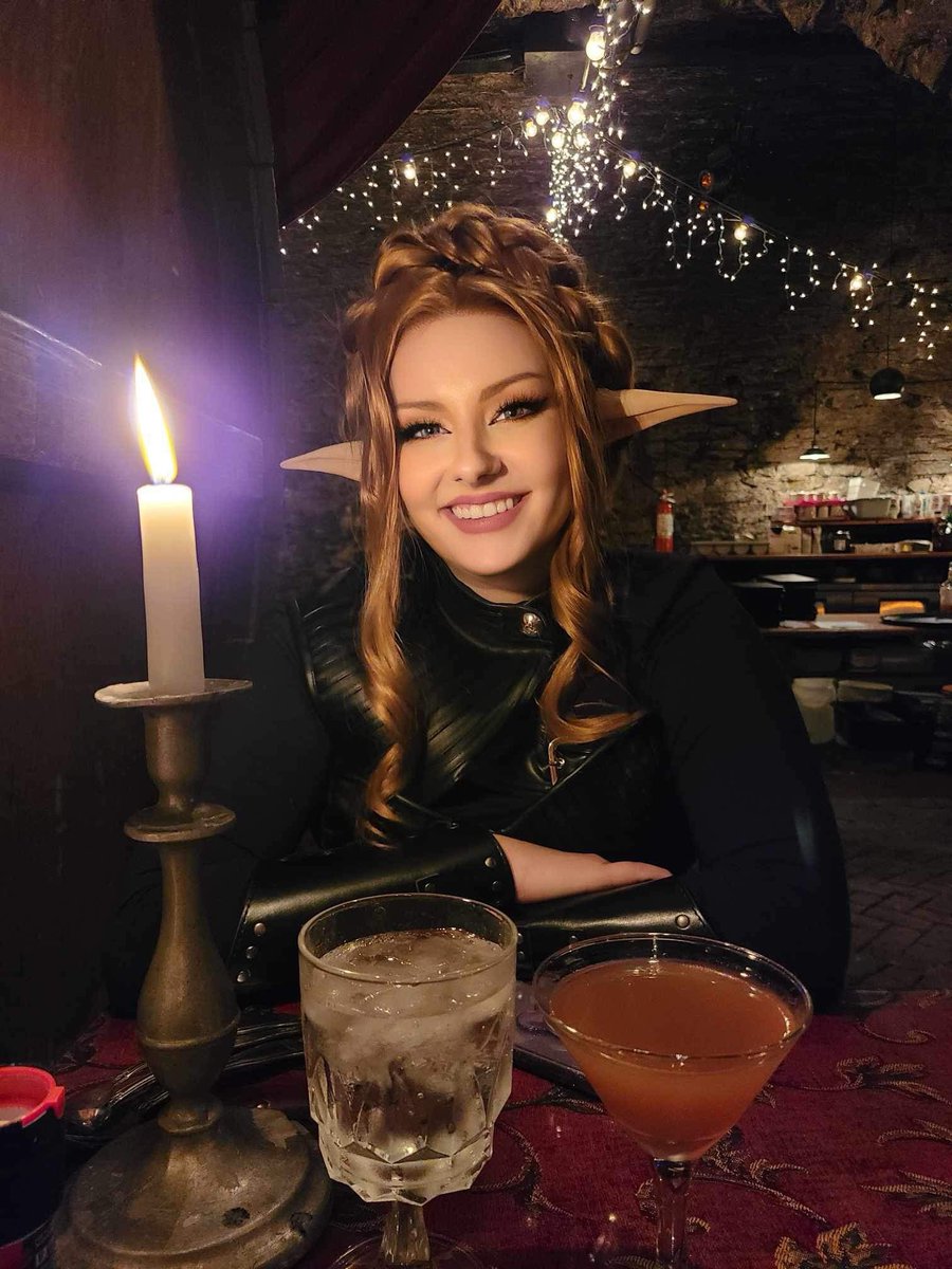 Holly Peppermint 🍬 @ NYCC tweet media