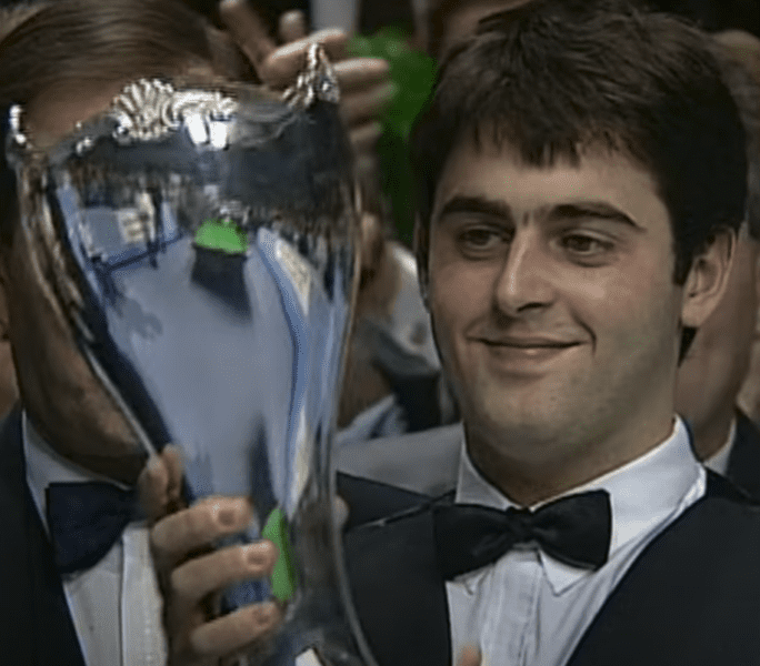 WeAreWST's tweet image. 1993: The Youngest UK Champion
2023: The Oldest UK Champion

#UKChampionship | @mrqbingo