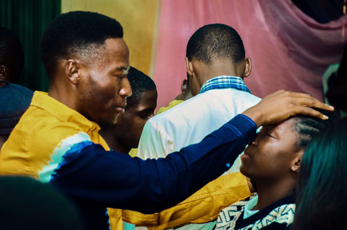 IkpeGodwinJosh2's tweet image. Some Pictorial excerpts from our just concluded Gonin-Gora Secondary School Outreach in Kaduna State. We had 6 schools in attendance...

Souls were won for Christ, hearts were set afire for God, Minds were enlightened and there was paradigm shifts.

#Revival #Fire