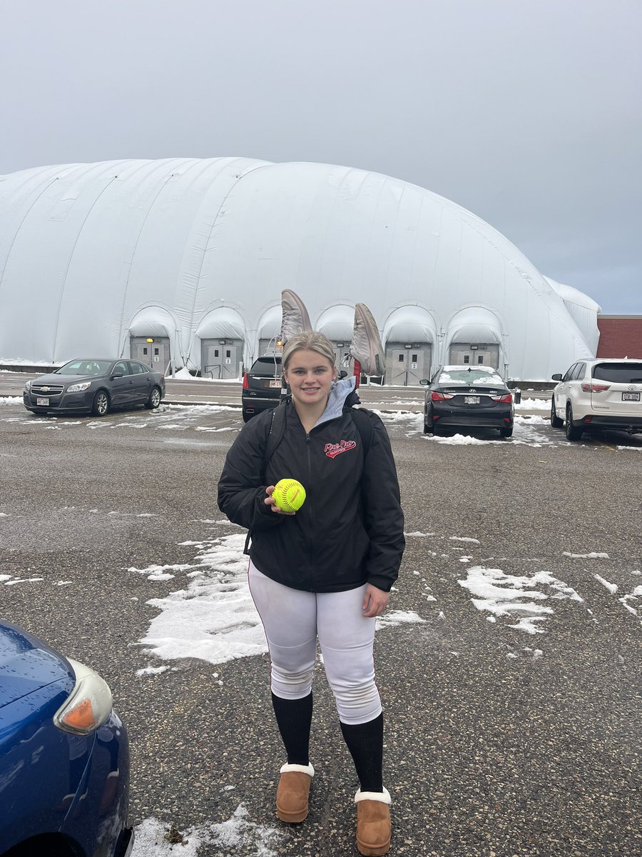 busse_ava's tweet photo. Thanks Wisconsin Premier for opportunity to help you guys this weekend!! Great weekend of softball. Went 3 for 6 ended the weekend with 2 home runs!!! @coachyegge @lexikinnaird @GoJacksSB @KristinaMcSwee6 @skubuske @KristleWolcott @MinnStSoftball @UNISoftball @NDSUsoftball https://t.co/64xnb1EcKn