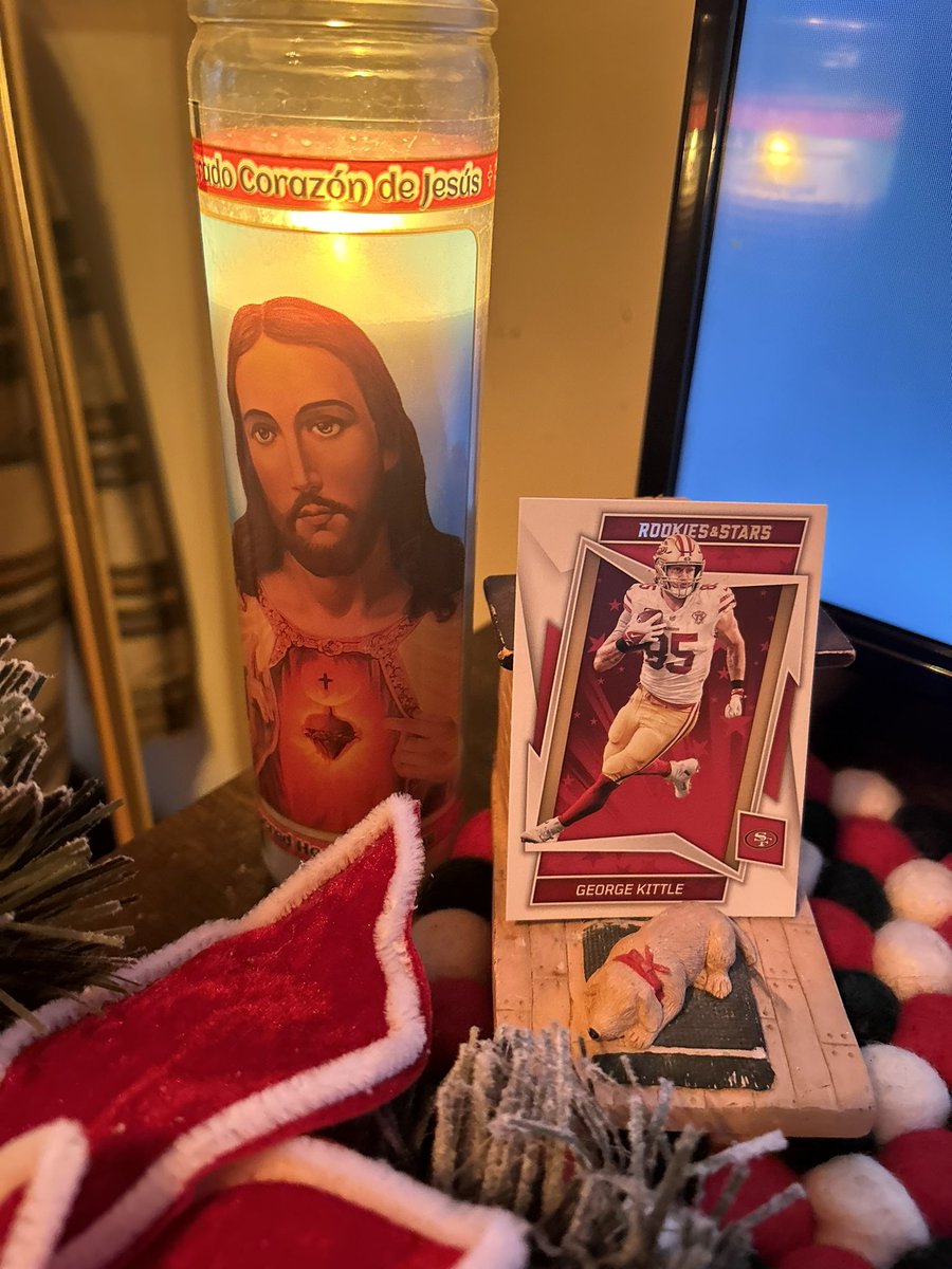 itsgbxo's tweet photo. @gkittle46 ❤️💛🙏 https://t.co/Q4ayYd06ef