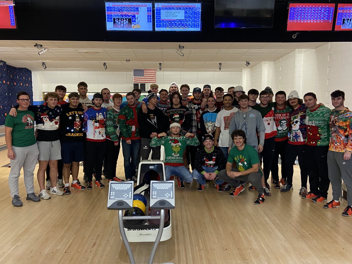 Great night of bowling with Haven Baseball! Happy Holidays from our family to yours!!!