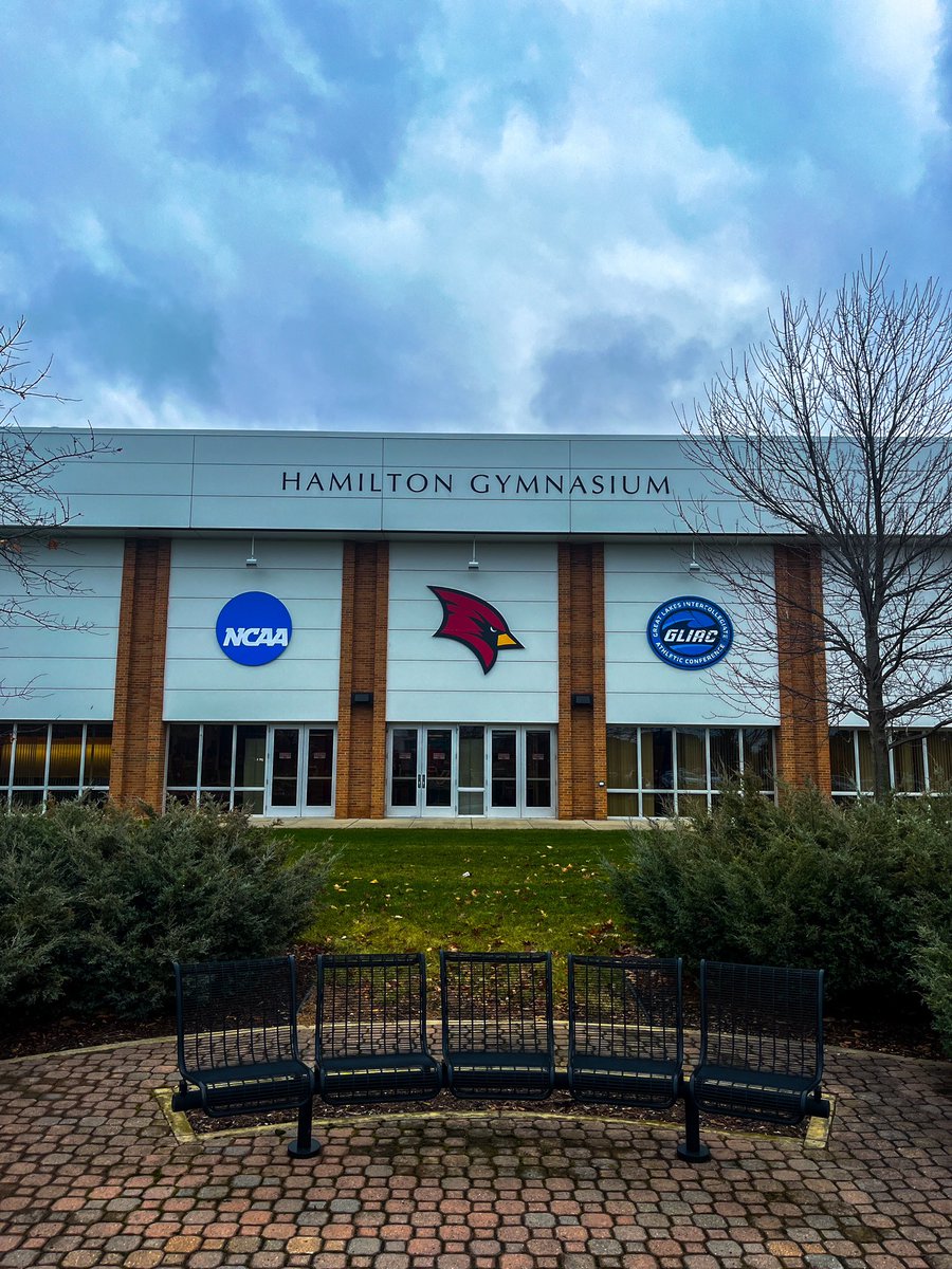joey_debrincat's tweet photo. Thank you @svsu_football for the visit this past weekend‼️I had a great time checking everything out!! 🔴🔵#EARNIT @rbrady1313 @PrudhommeSVSU @McKeownDB @CoachRufener @RisingStars6 https://t.co/wN9K7oanfB