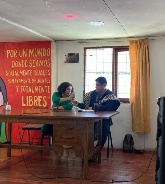 NAlihuen's tweet photo. 🌳Marri marri kom pu che👋🏾

Ayer tuve el agrado de estar en Valdivia, territorio Huilliche💚Agradezco los esfuerzos de cada lamgen, peñi, hermano y hermana; por ayudar a informar sobre los graves retrocesos que significa esta nueva propuesta Constitucional👎🏽

Valdivia #encontra https://t.co/cLY67qALJ9