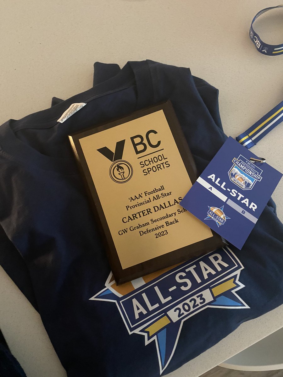 Although I couldn’t play, I still had a great time watching all of my teammates, and former all stars ball out on a big stage💙🤍