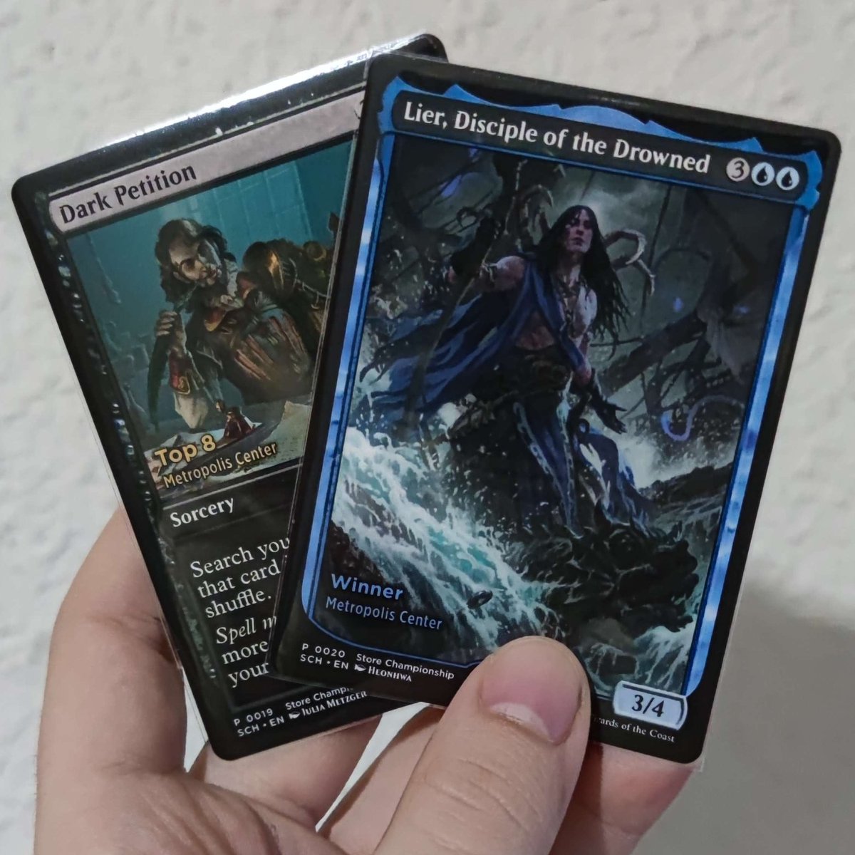 Gano el Store Championship de <a href="/MetropolisCnter/">Metrópolis Center</a> la verdad que hoy era mi dia.
R1: vs Mono White Control ✅✅
R2: vs Mono Red ❌✅✅
R3: vs Mono Black ✅✅
R4: vs Rackdos Ramp✅✅
R5: vs Esper Mid ✅✅