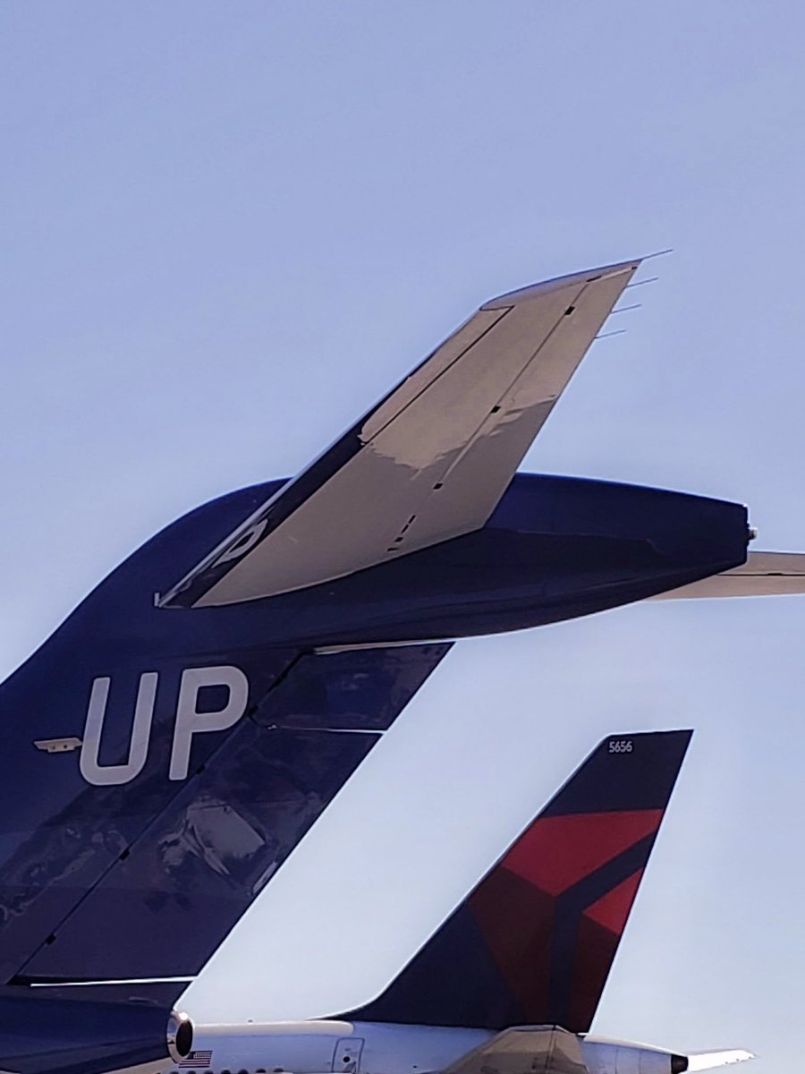 You're in good company when you fly with us. Earn @Delta Medallion® Status and Delta SkyMiles® with applicable Wheels Up memberships and enjoy the flexibility to fly private or commercial with your funds.