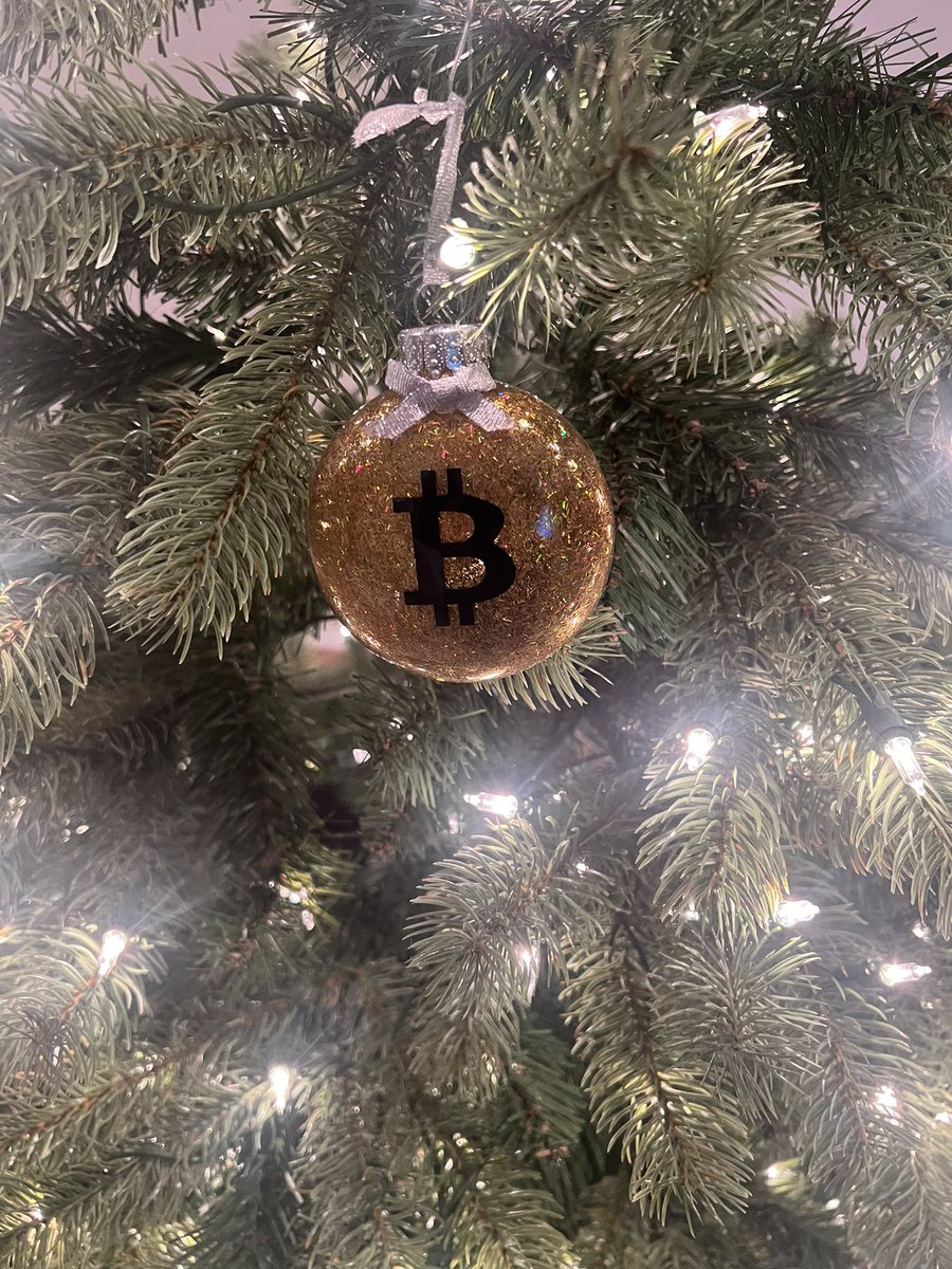 Christine Sandler (@shoegalnyc) on Twitter photo 