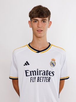 RealMadrid_DEC's tweet image. 🚨 Resultados de #LaFábrica del #RealMadrid

🔅 #UniónAdarve 1⃣ - 2⃣ #Juvenil C 

⚽️ #JavierMena
⚽️ #JoséAntonioReyes 

#HalaMadrid #RM #RMFans