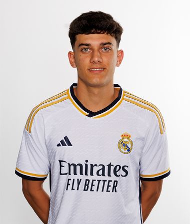 RealMadrid_DEC's tweet image. 🚨 Resultados de #LaFábrica del #RealMadrid

🔅 #UniónAdarve 1⃣ - 2⃣ #Juvenil C 

⚽️ #JavierMena
⚽️ #JoséAntonioReyes 

#HalaMadrid #RM #RMFans