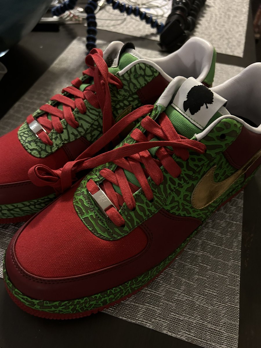 Mad Skillz tweet media