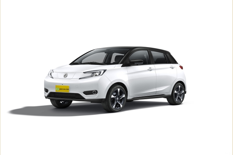 ChinapowerEV's tweet image. Young EV 300/400km  long battery range😊

Battery range(km):302
Maximum Power (kW):35
Maximum Speed (km/h):100
Dimensions(LWH,mm):3740*1655*1550
Doors No.:5
Seats:4

welcome to consult~
WhatsApp:+86 18580245420
Website:likevcar.com
#ev #cheapcar #affordablecar