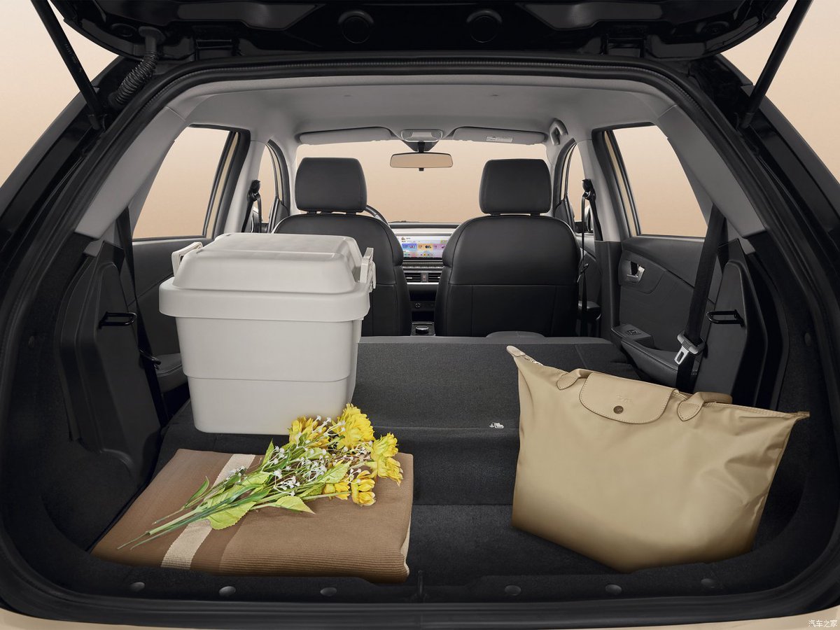 ChinapowerEV's tweet image. Young EV 300/400km  long battery range😊

Battery range(km):302
Maximum Power (kW):35
Maximum Speed (km/h):100
Dimensions(LWH,mm):3740*1655*1550
Doors No.:5
Seats:4

welcome to consult~
WhatsApp:+86 18580245420
Website:likevcar.com
#ev #cheapcar #affordablecar