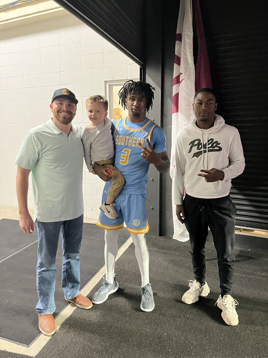 Dylan Shields tweet media