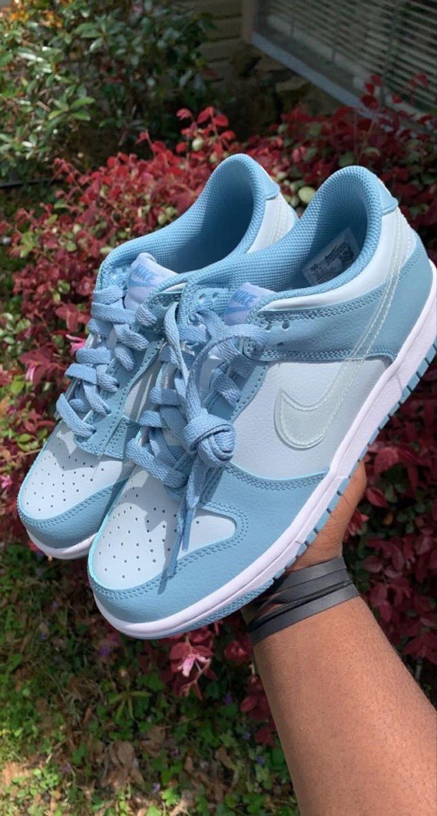 bestoffshoes's tweet photo. Nike Dunk Low « Clear Swoosh » https://t.co/t0Hyh6E5Gt