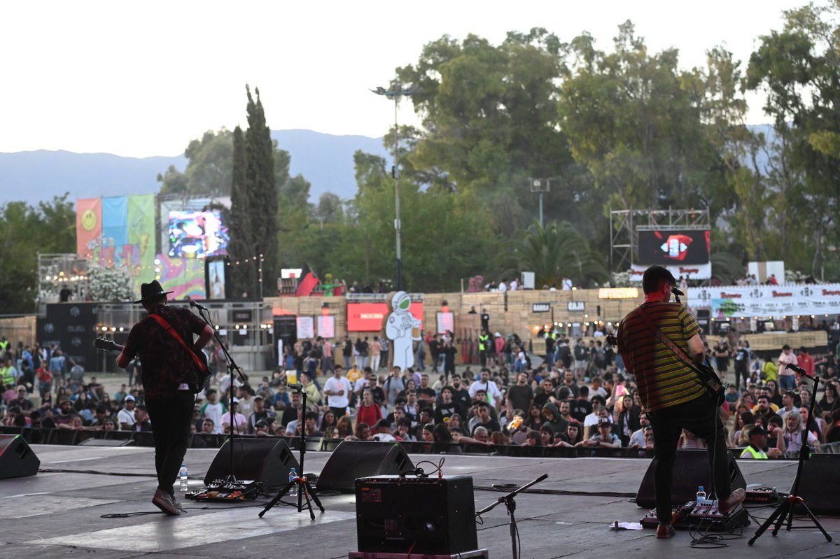 Fiesta de la Cerveza tweet media