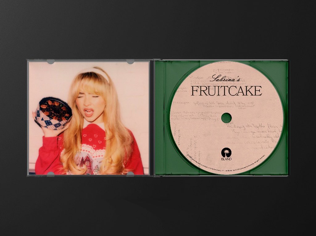 KariiErhard's tweet photo. Galera fã da Sabrina Carpenter e que coleciona cd, fiz um versão física do Fruitcake, se alguém tiver interesse me chama #StreamFruitcake https://t.co/XXLP6MMoGG