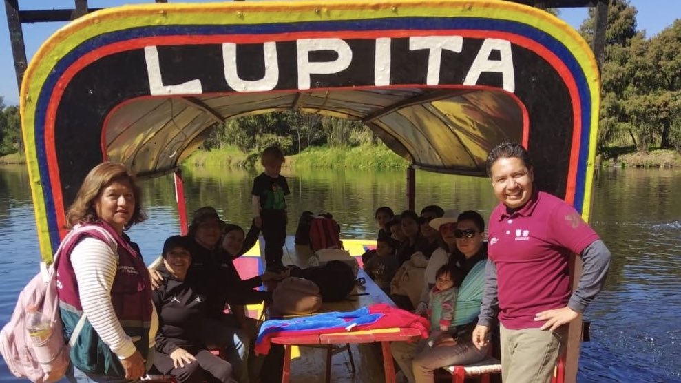 Todos_Somos_PC's tweet photo. ¡Súmate al plan! 😊🚍

Explora la #LaCiudadQueLoTieneTodo con Participación Ciudadana y @turismocdmx en los recorridos gratuitos de #ColibríViajero, un Programa del @GobCDMX.🐦

¡Pregunta sobre las próximas salidas!🗺️

#TrabajamosParaTi https://t.co/pMnfOy7gVm