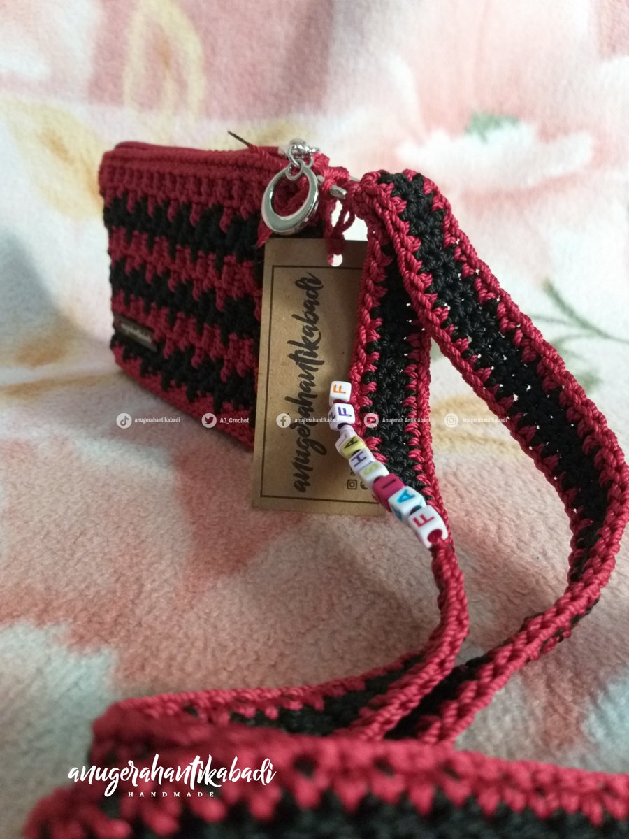 A3_Crochet's tweet photo. Alhamdulillah..
Domco mode tali slempang dada
Aman receh jatuh ketimbang di kantongin , aman kecurian receh , lebih cepat ngambil receh saat beli sayur mayur
#domco
#domcodada
#dompetkoin
#dompetreceh
#dompetkoinrajut
#madebyorder
#anugerahantikabadi
#localpride
#umkmindonesia https://t.co/bIoaNtlgXB