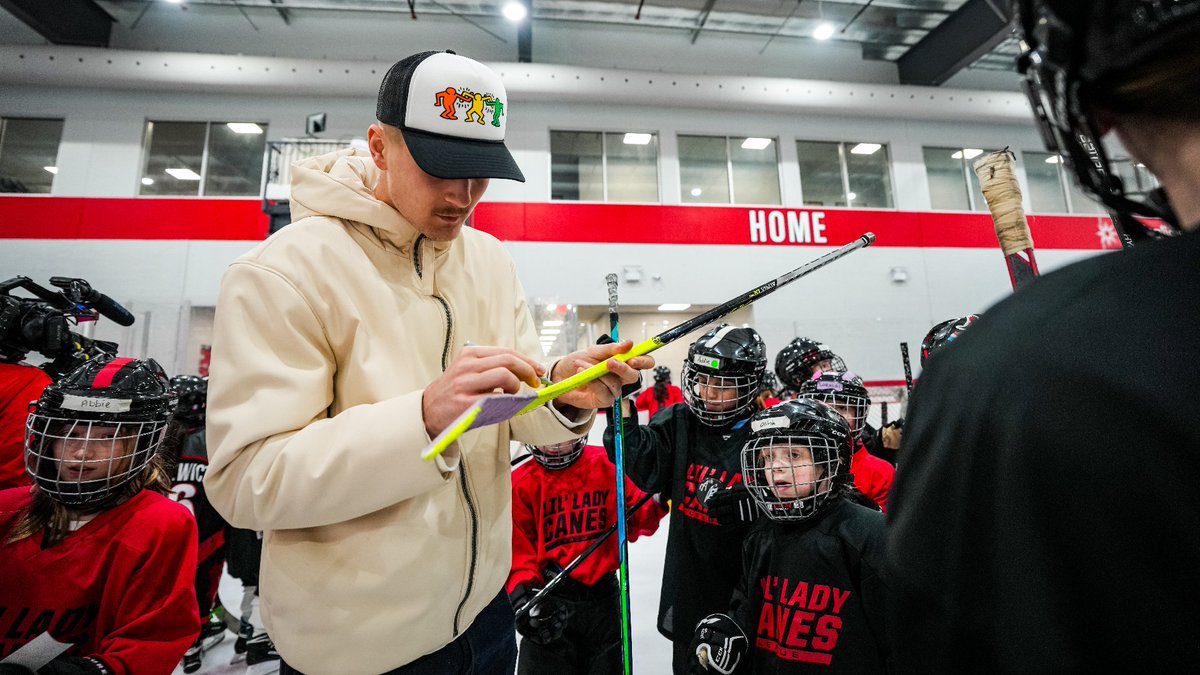 Carolina Hurricanes tweet media