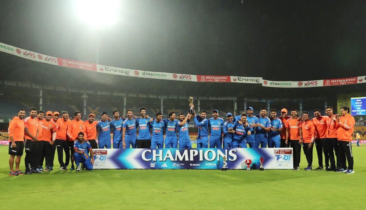 India won by 6 runs vs Australia 5th T20
#INDvsAUS #INDvAUS