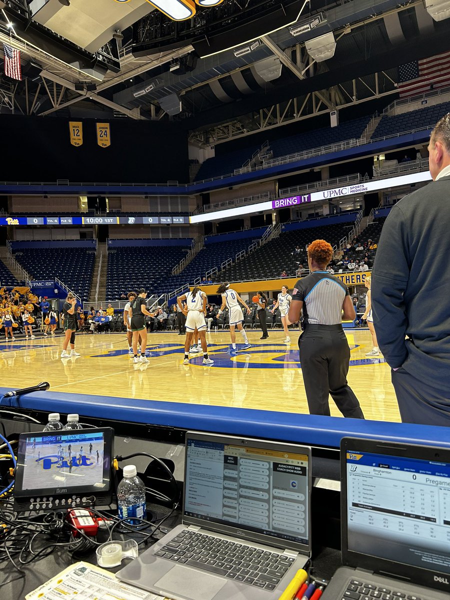 The view of tip off from game 2!

Pitt WBB hanging on to a 1 point lead at half, 35-34